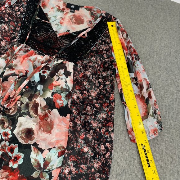 iZ BYER Delicate Lightweight Blouse Semi Sheer Lace V-Neckline XS 3/4th‎ Sleeve - Picture 6 of 15